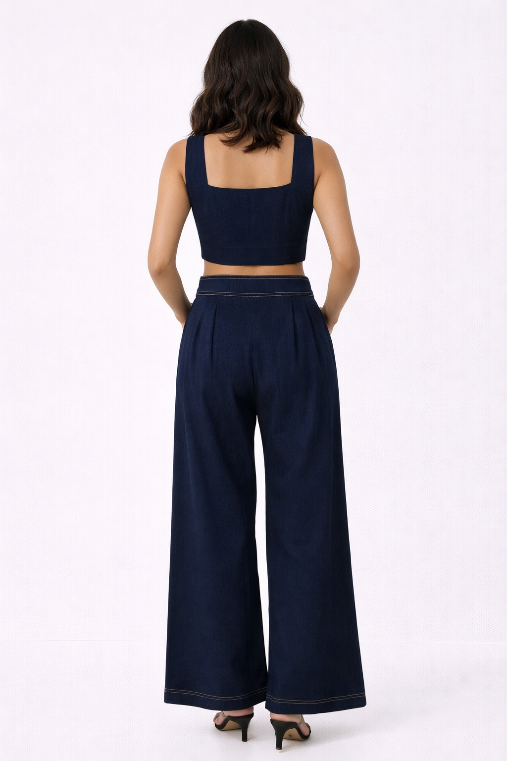 MIDNIGHT CURRENT Sweetheart Crop Top