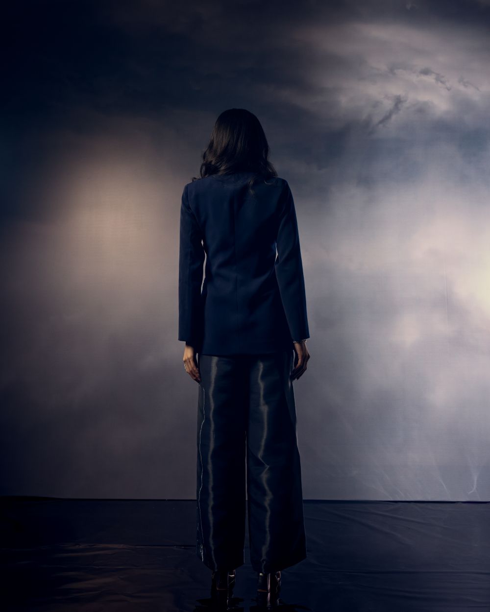 MIDNIGHT LOTUS BLAZER