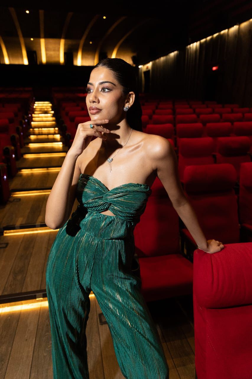 Ritika kkhatnani in our Emerald Eclipse